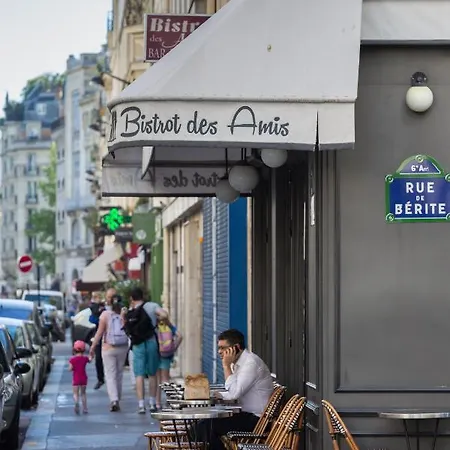 Rue Saint-romain Ii By Onefinestay *